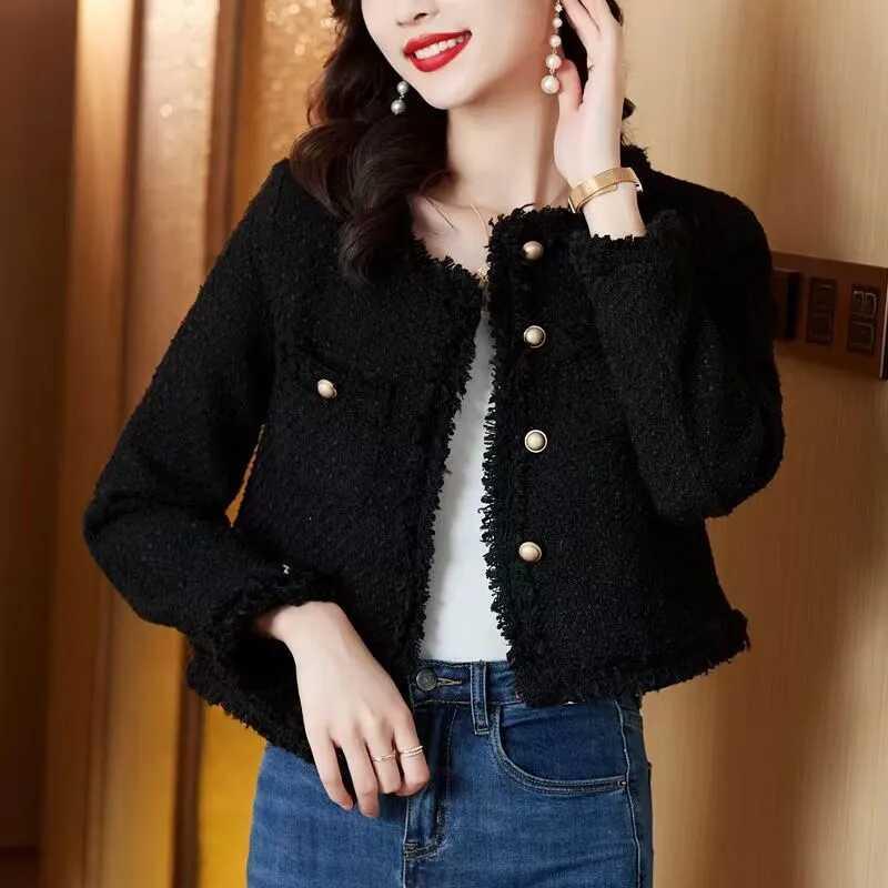 春 コーデ レディース ファッション オシャレ カワイイ シンプル きれいめ ナチュラル 上品カジュアル 婦人服 黒 コート ハイエンド