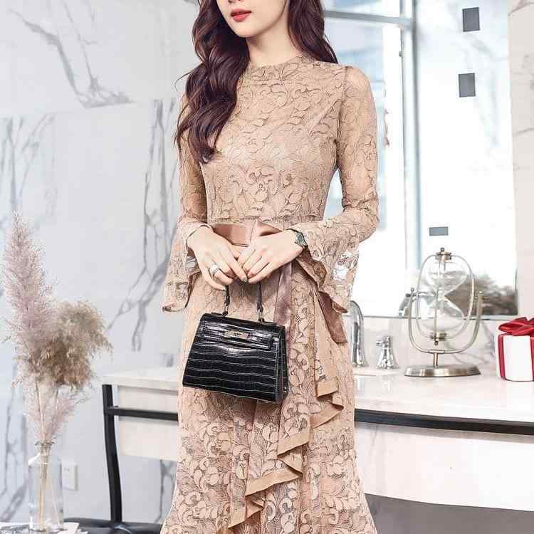 春 コーデ レディース ファッション オシャレ カワイイ シンプル きれいめ ナチュラル 上品カジュアル 婦人服 ソリッドカラー レース 長袖 ドレス スリムフィット ミドル丈 フィッシュテール スカート