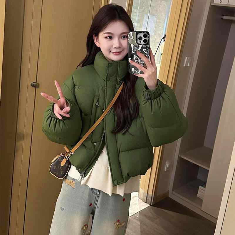 春 コーデ レディース ファッション オシャレ カワイイ シンプル きれいめ ナチュラル 上品カジュアル 婦人服 スタンドカラー ダウン ジャケット スリム トップス