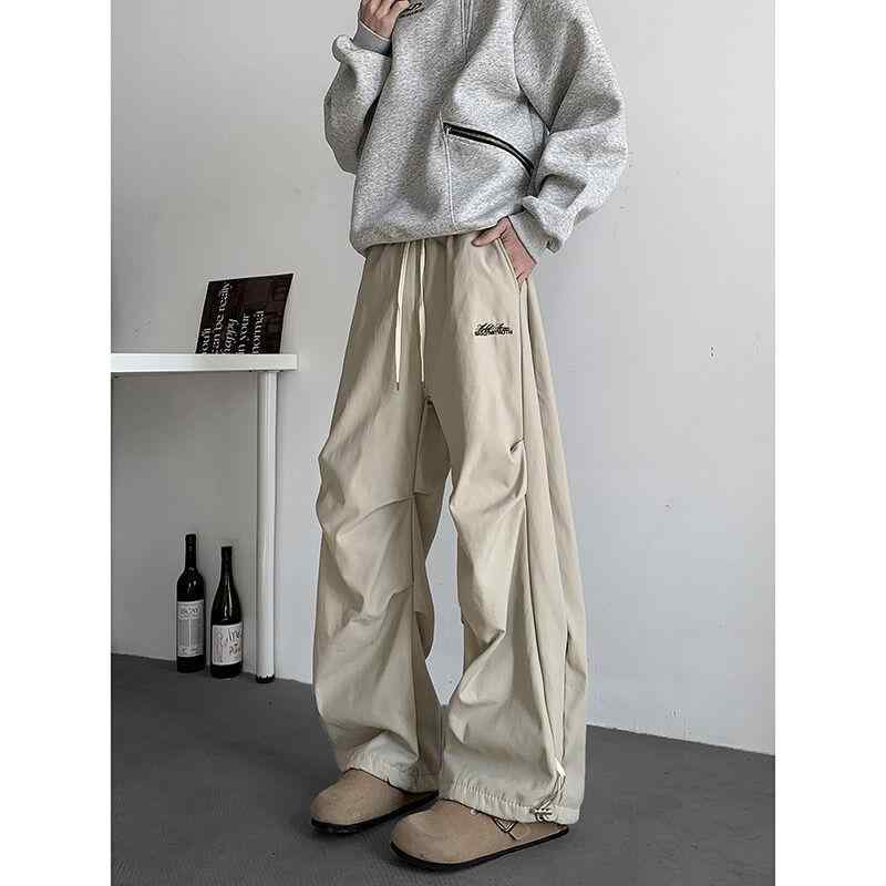 春 コーデ メンズ 用 服 シンプル ファッション 大人 紳士服 アメリカン ストリート カジュアル ワイド パンツ オフ ホワイト プリーツ カジュアル 通勤スタイル ね着コーデ ゆったりシルエット 快適フィット 動きい デイリー
