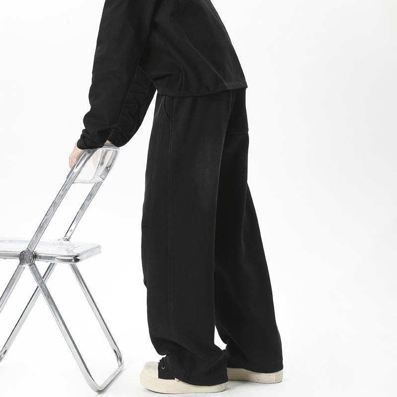 春 コーデ メンズ 用 服 シンプル ファッション オシャレ 大人 紳士服 スポーツ ストレート ワイド パンツ プリーツ ブラック 春秋 カジュアル 通勤スタイル ね着コーデ ゆったりシルエット 快適フィット 動きい デイリー