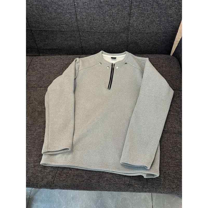 春 コーデ メンズ 用 服 シンプル ファッション オシャレ 大人 かっこいい 紳士服 長袖 ハイエンド グレー スウェットシャツ カジュアル 通勤スタイル ね着コーデ ゆったりシルエット さらっ着 普段使い