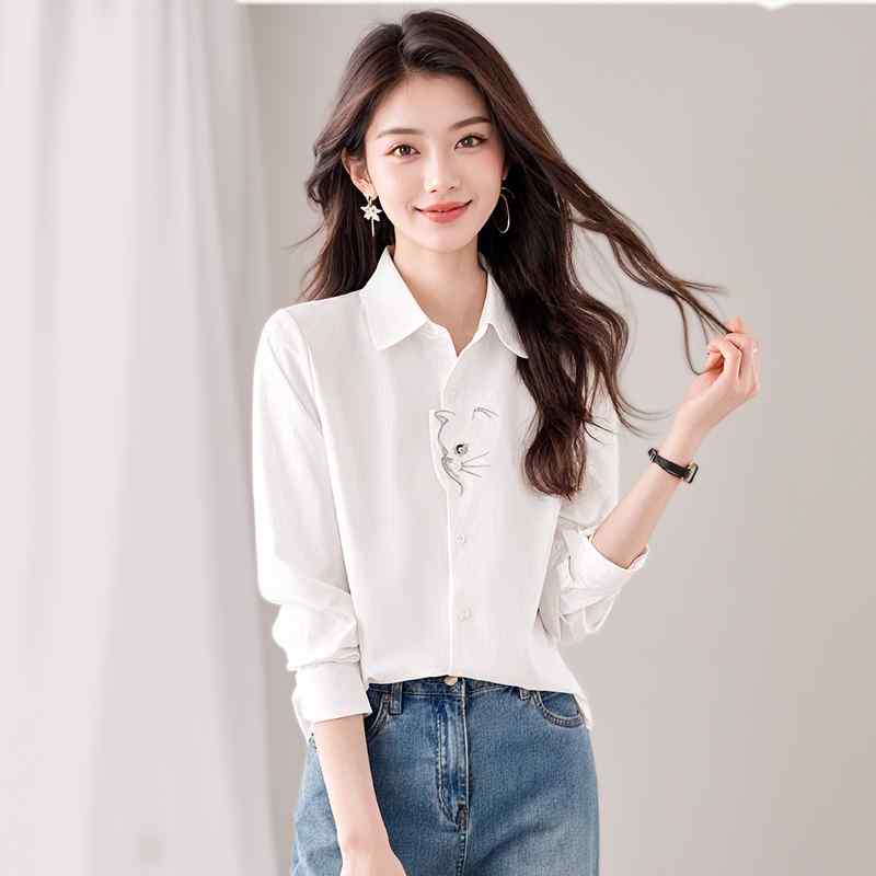 春 コーデ レディース ファッション オシャレ カワイイ シンプル きれいめ ナチュラル 上品カジュアル 婦人服 フレンチ 長袖 シャツ シンプル スリムトップス