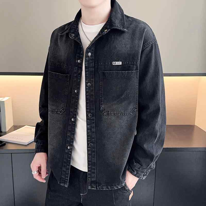 春 コーデ メンズ 用 服 シンプル ファッション オシャレ 大人 かっこいい 紳士服 ゆったり シャツ ワークウェア 春秋 デニムジャケット カジュアル 通勤スタイル 重ね着コーデ ゆったりシルエット 軽アウター