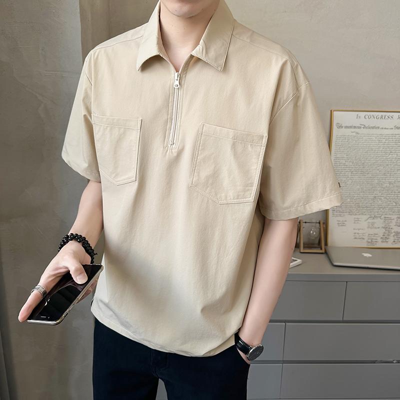 春 コーデ メンズ 用 服 シンプル ファッション オシャレ 大人 かっこいい 紳士服 ゆったり 半袖 ジッパー ワークウェア 夏 ポロシャツ カジュアル 通勤スタイル 重ね着コーデ ゆったりシルエット さらっと着 普段使い