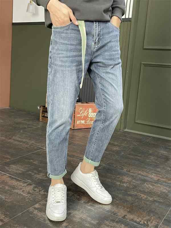 春 コーデ メンズ 用 服 シンプル ファッション オシャレ 大人 かっこいい 紳士服 ジーンズ ブルー スリムフィット 夏 カジュアル 通勤スタイル 重ね着コーデ ゆったりシルエット 快適フィット 動きやすい デイリー