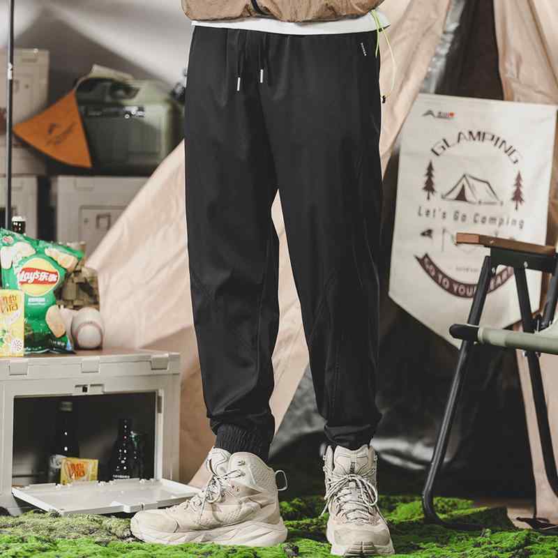 春 コーデ メンズ 用 服 シンプル ファッション 大人 紳士服 アメリカン スポーツ カジュアル ゆったり ストレート パンツ 速乾 夏 カジュアル 通勤スタイル 重ね着コーデ ゆったりシルエット 快適フィット 動きやすい デイリー