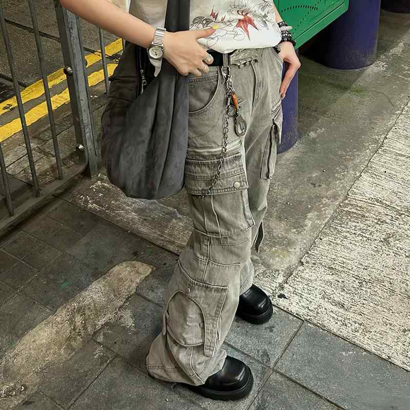 春 コーデ メンズ 用 服 紳士服 アメリカン ストリート カジュアル ワイド マルチ ポケット ジーンズ パンツ ダメージ ワークウェア カジュアル 通勤スタイル 重ね着コーデ ゆったりシルエット 快適フィット 動きやすい デイリー