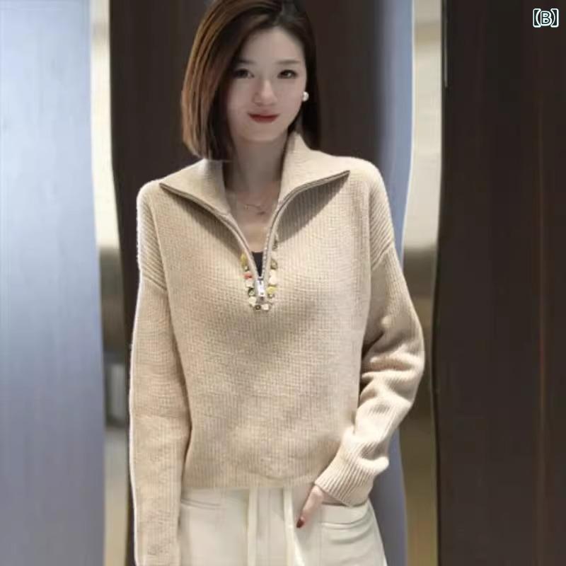 春 コーデ レディース ファッション オシャレ カワイイ シンプル きれいめ ナチュラル 上品カジュアル 婦人服 スタンドカラー ハーフ ジップ ボタン 装飾 セーター ゆったり