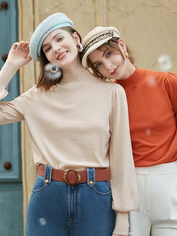 春 コーデ レディース ファッション オシャレ カワイイ シンプル きれいめ ナチュラル 上品カジュアル 婦人服 ホワイト カラー ハーフ タートルネック ウール パフスリーブ ニット セーター シャツ