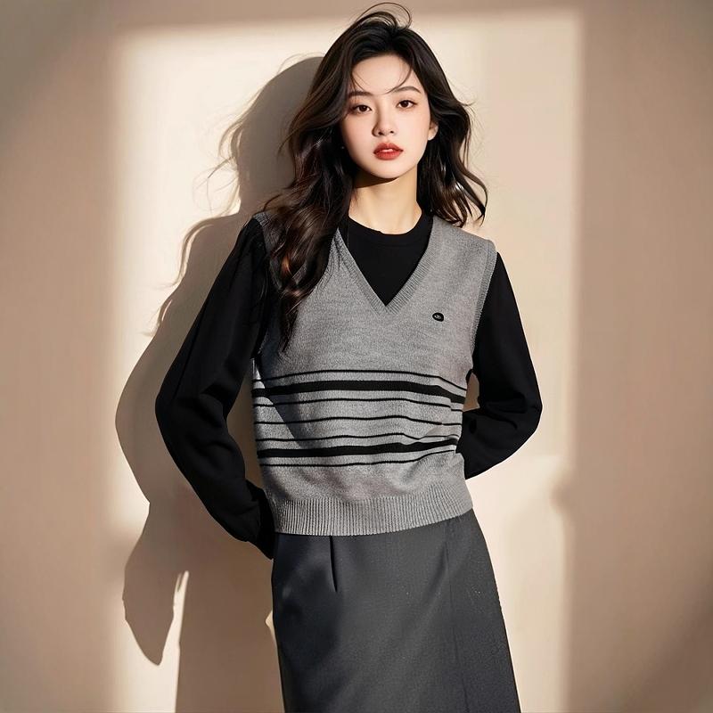 春 コーデ レディース ファッション オシャレ カワイイ シンプル きれいめ ナチュラル 上品カジュアル 婦人服 アメリカン スウェットシャツ 長袖 スリム フェイク ツーピース セーター ストライプ ニット トップス
