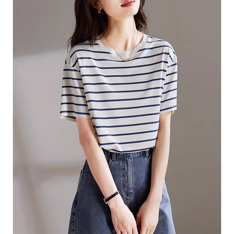 Other - 春 コーデ レディース ファッション オシャレ カワイイ シンプル きれいめ ナチュラル 上品カジュアル 婦人服 通気性 ストライプ ラウンドネック 半袖 スリム ニット トップス