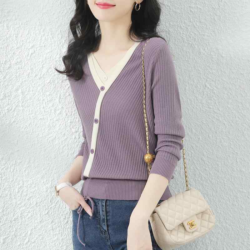 春 コーデ レディース ファッション オシャレ カワイイ シンプル きれいめ ナチュラル 上品カジュアル 婦人服 フェイク Vネック ストラップ 長袖 レイヤリング セーター トップス