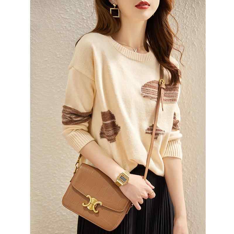 春 コーデ レディース ファッション オシャレ カワイイ シンプル きれいめ ナチュラル 上品カジュアル 婦人服 レイヤリング セーター 長袖