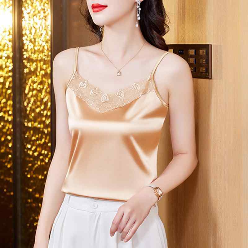 秋コーデレディースファッションサテ...