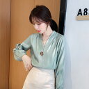ショルダータックVネックブラウス ■ ブラウス シャツ セレブ オフィス blouse OL トップス 通勤 かわいい 大人 レディース 春 夏 秋 冬