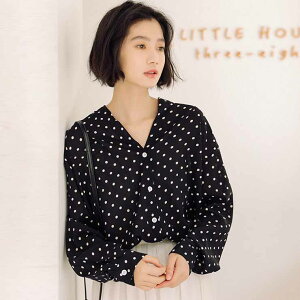 Vネックドット柄ブラウス ■ シャツ ブラウス トップス セレブ オフィス blouse OL 通勤 かわいい 大人 レディース 春 夏 秋 冬