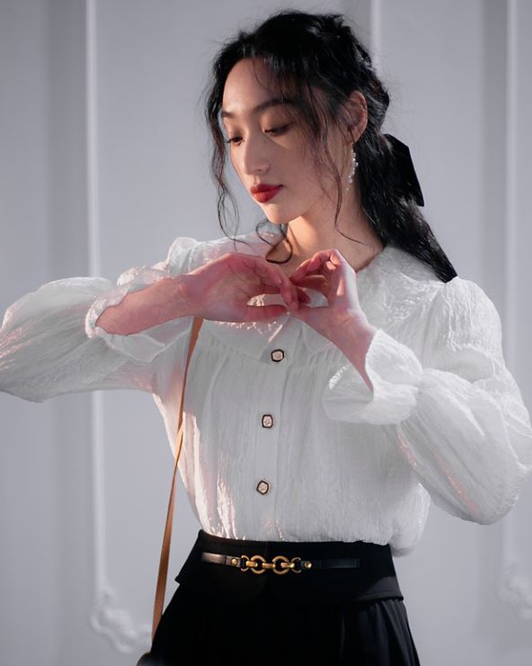 フリルレトロブラウス ■ ブラウス シャツ blouse OL オフィス セレブ トップス 通勤 かわいい 大人