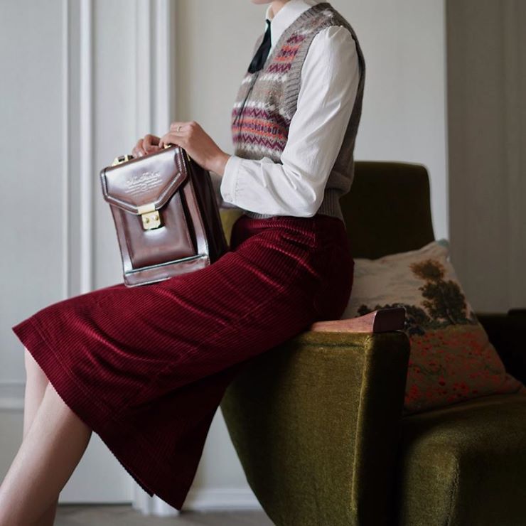 タイトコーデュロイスカート ■ スカート すかーと Skirt スカート ミディアム 膝丈 ひざ丈 膝上 ひざ上 膝下 ひざ下 レディース 5分丈 ..