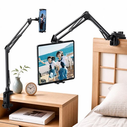 【タブレット スタンド・水平・垂直どちらにも取付可能】ベッドのヘッドボードやデスクの天板など、水平面・垂直面のどちらにも簡単に取り付けできるタブレット スタンドです。タブレット アームとして画面位置を自由に調整でき、手で端末を持つ必要がないため、腕や肩への負担を軽減。動画鑑賞、電子書籍、オンライン授業、ゲーム、リモート会議など幅広いシーンで活躍します。寝ながらでも快適な姿勢を保てるタブレットホルダーです。 【ipad スタンド・4関節+360°回転で自由自在】4つの可動関節と360°回転ボールジョイントを採用したipad スタンド。上下左右だけでなく高さや距離も自由に調整でき、お好みの視聴角度を簡単に設定できます。動画視聴、ビデオ通話、レシピ閲覧、デスクワークなどさまざまな用途に対応。ベッドでもデスクでも快適に使えるipad アームとして、長時間使用時の姿勢をサポートします。 【炭素鋼アーム採用・耐荷重1.3kgの安定設計】高剛性の炭素鋼製タブレット アームと高強度樹脂ベースを採用し、最大約1.3kgまでしっかり支える安定設計。大型タブレットやスマートフォンでもぐらつきやアームの下がりを抑えます。