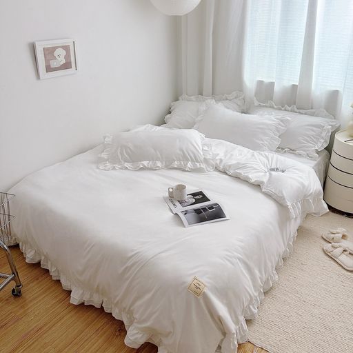 サイズ展開:3点セットシングル:布団カバー150x210cm,ボックスシーツ100x(200+43)cm,まくらカバー43x63cm(1 点);4点セットセミダブル:布団カバー170x210cm,ボックスシーツ120x(200+43)cm,まくらカバー43x63cm(2 点);4点セットダブル:布団カバー190x210cm,ボックスシーツ140x(200+43cm),まくらカバー43x63cm(2 点) 【高品質な素材・快適】: 高密度の高織り生地で、ウォッシュコットン加工を採用しています,織密度が高くて、肌触りが滑らかで、生地の耐久性に優れ、上品な色や光沢の、素晴らしい生地となります。セミダブル ボックスシーツ 寝具セットは速乾性に優れ、乾きが早いからお洗濯も楽々!お洗濯の後シワが付きにくいから手入れも簡単!だからいつでもカバーは清潔に毎日快適に眠れます。 【快眠】布団・ベッドスカート セットは通気性と吸放湿性優れて、夏の場合は、汗をかいても素早く湿気を吸い取り、発散してくれるのでいつでもサラサラとした肌触りです。