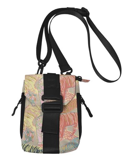 KiU キウ トラベルスマートパスポシェット TRAVEL SMART PASS POCHETTE 防水 撥水 旅行 ミニバッグ ショルダーバッグ パスポート スマホ 貴重品 ポケット コンパクト ユニセックス メンズ レディー…