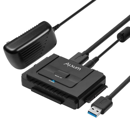 【幅広い互換性】IDE SATA USB変換アダプター 最大18TBまでの2.5/3.5インチIDE/SATA HDD/SSD(40pin/44pin)に対応しています。CD-ROM/DVD-ROM/CD-RW/DVD-RW/DVD+RW光学ドライブなどのコンボ・デバイスにも対応。 【ワンタッチバックアップ機能】ワンタッチバックアップ機能でデータを転送で、簡単に取り付けできます。 3台のハードドライブ間でデータを簡単に転送できます。プラグアンドプレイ、ホットプラグに対応。LEDライトも搭載していつでも稼働状態を知ることはできます。(注:OTBはLinux/Mac OSと互換性がありません) 【高速データ転送】最大5Gbpsのデータ転送速度に達します。USB1.1/USB2.0/USB3.0/USB3.1に対する互換性もあります。(実際の伝送速度は、接続されているデバイスによって異なります) 【同時に接続可能】IDE SATA変換ケーブルはUSBポートで2.5/3.5インチHDD/SSDドライブを3台までPCに接続することができ、HDD/SSDのデータのバックアップや伝送などの操作を簡単に実現できます。