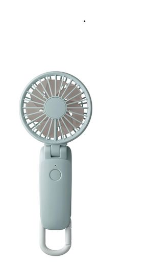サイズ:21.4x8.5x4cm、質量:150g(軽量設計) 使用電源:リチウムイオン電池 2000mAh (寿命充電回数約300回) 、充電時間:約6時間(電源OFF状態)【USB Power Delivery:未対応】、稼働時間(満充電時):弱_約10h/中_約5h/強_約2h/ターボ_約0.5h、【改良機能:誤作動防止電源ボタン長押し1秒で電源ON! 】、運転中に電源ボタン長押し1秒で電源OFF(即OFF機能)、充電切れ予告機能付き 入力端子:USB TYPE-C、付属品:ネックストラップ(パラコード)・ USB ケーブルTYPE-C-A(30cm) 長寿命のDCブラシレスモーター(静音)、風量4段階(弱・中・強・ターボ)切替式、風向き角度調整(前後方向):無段階(0~110度) ファン構造:2重反転ファン(リズム独自の2重反転ファンを採用し、コンパクトサイズなのに大風量を実現。後ろのファンで空気を集め、前のファンで筒状の風を届けます。 )、使い方は3種類(3Way):卓上扇風機、手持ち扇風機(ハンディ)、首掛け扇風機(ハンズフリー)として、お使いいただけます。