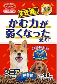 【注意事項】 ・メーカーの都合等により、パッケージ及び内容量、生産地、などが変更される場合がございます。ご了承ください。 ・当店では地球環境への配慮およびお手頃価格での商品の提供のため、簡易的な梱包とさせていただいております。 ・箱潰れなど、製品をご利用いただくのに問題がない場合の返品・交換対応はお受けできません ※期限のある商品について ・賞味期限や消費期限がある商品については、すべて期限まで2ヶ月以上のものを取り扱っております。個別のお問い合わせはご遠慮いただきますようお願い申し上げます。 ・期限が迫った商品は、別途アウトレット商品として販売させていただいております。 商品説明■　商品説明20年以上愛されているロングセラーフード 「ふっくらサックサク」粒で歯や噛む力が弱くなった愛犬も噛み砕きやすくしています。 お腹の健康維持に配慮して消化吸収しやすい配合、内蔵機能の健康にも配慮した優しい低ナトリウム設計（家族のごはん すき焼味比 40％減）、関節の健康維持に配慮してグルコサミンを配合しました。 健康維持をしっかりサポートします。 また、コロコロな便でトイレの後始末が簡単です。 4970022013219■　原産国日本■　販売元スマック■　広告文責ライフジェネレーション株式会社 TEL:06-6809-2484