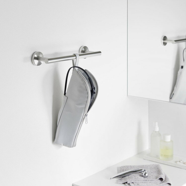 耐熱ヘアーアイロンポーチ　タワー　M【 ヘアアイロンケース ヘアアイロン ケース アイロンケース 収納 アイロンケース耐熱 ポーチ カバー 持ち運び 旅行 スリム tower 】山崎実業LF570B12