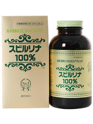 (English version) Product Description 商品説明「海洋深層水スピルリナブレンド 200mg*2200粒」は、鉄、ビタミンB12の栄養機能食品です。清浄な湧水および塩湖の天然水だけで培養したスピルリナに、沖縄久米島の水深612mから汲み上げた清浄な海洋深層水で培養したスピルリナをブレンドしました。栄養機能鉄は、赤血球を作るのに必要な栄養素です。ビタミンB12は、赤血球の形成を助ける栄養素です。摂取量および摂取方法1日当たり約20-40粒を目安に、お湯または水とともにお召し上がりください。摂取上の注意●体質に合わないと思われる場合は摂取を休止してください。*本品は、多量摂取により疾病が治癒したり、より健康が増進するものではありません。1日の摂取目安量を守ってください。*本品は特定保健用食品とは異なり、厚生労働大臣による個別審査を受けたものはではありません。*食生活は、主食、主菜、副菜を基本に食事のバランスを。1日当たりの摂取目安量に含まれる当該栄養成分の量が栄養素等表示基準値に占める割合鉄：41-82%ビタミンB12：100%保存方法高温多湿を避け、開封後はキャップをしっかり閉めてお早めにお召し上がりください。販売元　ジャパンアルジェ内容量：440g(1粒200mg*約2200粒)1日量：20-40粒約55-110日分JANコード：　4937224925658スピルリナとはスピルリナはラテン語で「らせん」、「ねじれる」という意味をもつ、藍藻の一種です。スピルリナは、高温、高アルカリ、高塩分という厳しい環境下で繁殖するのが大きな特徴です。スピルリナには、たんぱく質が60-70%と高く、たんぱく含有量の高い良質の食品で知られる大豆でも33-35%にしかなりません。また、スピルリナには、ビタミンやミネラルも豊富に含まれています。原材料スピルリナ原末栄養成分表本品100g中エネルギー 270-430kcal、たんぱく質 50-80g、脂質 5.0-7.5g、糖質 5.1-9.6g、食物繊維 5.0-12.0g、ナトリウム 396-736mg、カルシウム 60-221mg、鉄 60.0-94.5mg、カリウム 1060-1743mg、マグネシウム 250-389mg、亜鉛 4.0-7.4mg、銅 0.3-0.4mg、マンガン 1.7-2.6mg、総クロム 0.42-0.78ppm、セレン 5.25-9.75μg、ヨウ素 2.45-4.55mg、リン 781-1230mg、β-カロテン 80000-200000μg、ビタミンB1 2.9-4.9mg、ビタミンB2 3.5-4.8mg、ビタミンB6 0.7-1.4mg、ビタミンB12 61.0-184.8μg、ビタミンE 6.0-11.6mg、イノシトール 70-147mg、葉酸 168-265μg、ビオチン 23.4-36.9μg、パントテン酸 1.2-1.8mg、γ-リノレン酸 1120-1680mg、リノール酸 760-1197mg、総カロテノイド 200-371mg、クロロフィルa 531-986mg%、フィコシアニン 3997-7423mg%広告文責・販売事業者名:株式会社ビアンカTEL 050-5838-0748※一部成分記載省略あり※メーカー名：パッケージ裏に記載。※製造国または原産国：日本※区分：栄養機能食品