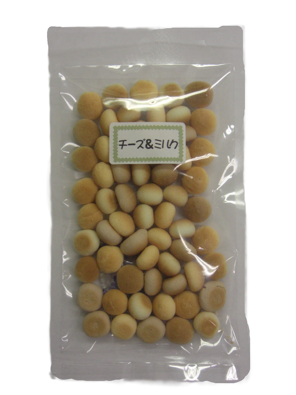【注意事項】 ・メーカーの都合等により、パッケージ及び内容量、生産地、などが変更される場合がございます。ご了承ください。 ・当店では地球環境への配慮およびお手頃価格での商品の提供のため、簡易的な梱包とさせていただいております。 ・箱潰れなど、製品をご利用いただくのに問題がない場合の返品・交換対応はお受けできません ※期限のある商品について ・賞味期限や消費期限がある商品については、すべて期限まで2ヶ月以上のものを取り扱っております。個別のお問い合わせはご遠慮いただきますようお願い申し上げます。 ・期限が迫った商品は、別途アウトレット商品として販売させていただいております。 商品説明■　商品詳細 チーズとミルクを使用した国産おやつのボーロです。 チーズとミルクの香り豊なボーロです。 4988477201617■　原材料馬齢薯澱粉粉・砂糖・卵・粉ミルク・乳糖・香料・粉チーズ・着色料（黄色5号）■　メーカー株式会社バイオ　A■　広告文責 ライフジェネレーション株式会社 TEL:06-6809-2484　
