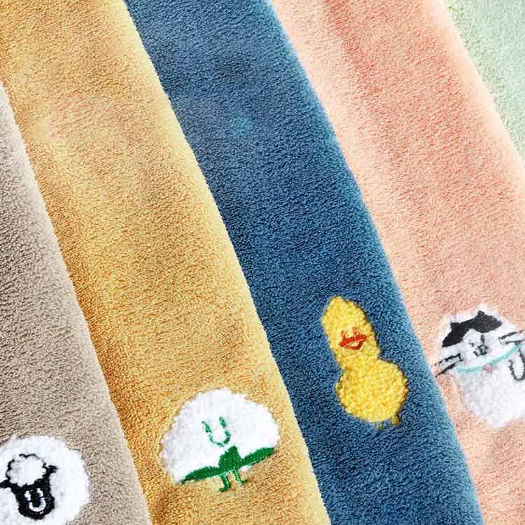 lifeactiveの3枚セット 保育園 フェイスタオル コットン キッズ かわいい 柔らかい 25×50cm アニマル 優しい肌さわり 吸水 刺? キッズタオル 洗顔 幼稚園 入園 ふわふわ お プレゼント 子供｜アングル2
