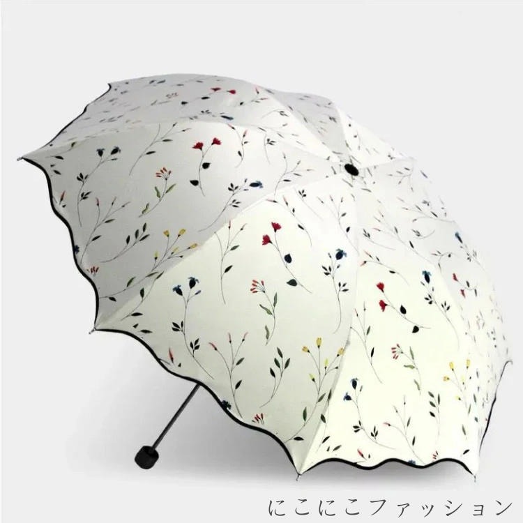 晴雨兼用折りたたみ傘8本の傘骨に航空機用アルミ合金とグラスファイバーを使用しました。傘骨が折れにくい、優れた耐久性が特徴です。大きめサイズだからしっかり日差しを防ぐ多層構造で遮光性も拔群撥水コーティング活性分子塗装高密度厚手生地UVカット表面には撥水加工を施しているので、雨の日も使用後はばっと水滴を振りはらうことができ快適です。夏も冬も晴れの日も雨の日も一年中ご使用いただけます サイズ F サイズについての説明 使用時全長：66cm 収納時全長：24.5cm 直径：約100cm 親骨8本 約320g 素材 ABS+アルミ合金 表面：ポリエステル 裏面：ポリウレタン 色 ピンク ブルー グリーン ホワイト 備考 注意★洗濯時、色落ちがございます。他の物とのお洗濯もお控えくださいませ。湿気を含んだ状態や水を含んだまま放置しないでください。この製品は洗濯で若干縮むことがあります。洗濯機は使用できません。※ベージュ×モカのみ使用糸の関係上、風合いが少々異なります。 ●綿混合商品は洗濯時に多少縮む事がございます。 ●本製品は生産過程におきまして、生地を織る際の糸の継ぎ目や多少のほつれが生じることがありまが、品質上は問題ありません。また、生地の織りに他繊維が混紡している場合もございます。▼色落ちの恐れがございますので、他のものとは分けて洗濯してください。▼タンブラー乾燥はお避け下さい。▼洗濯の際は他の物と区別して、漂白剤を避け、手洗いを お勧めします。