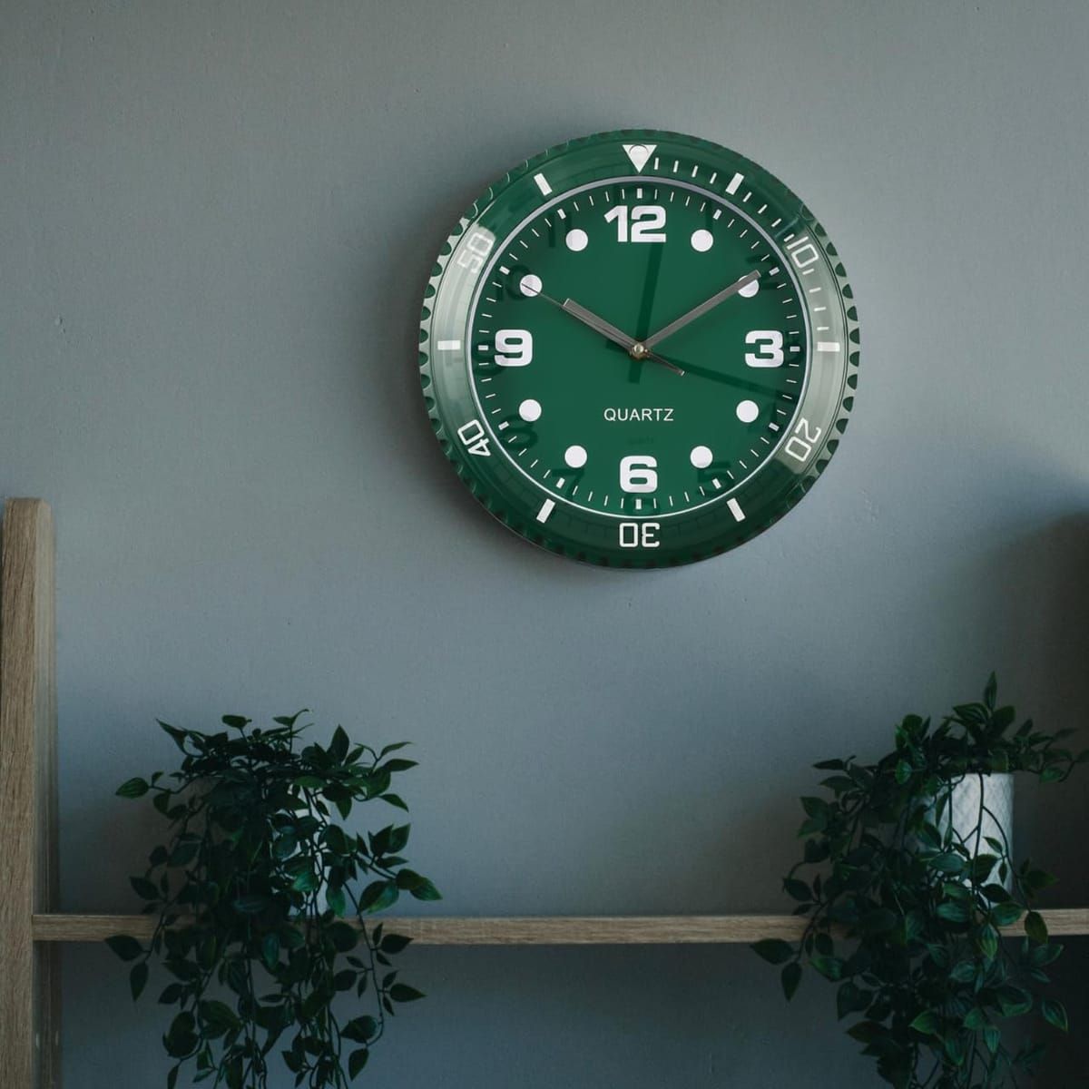 Rakuten - 腕時計風掛け時計 clock 選べるカラー 掛時計 静音 壁掛け時計 アナログ 掛け時計 リビングルーム掛け時計 直径