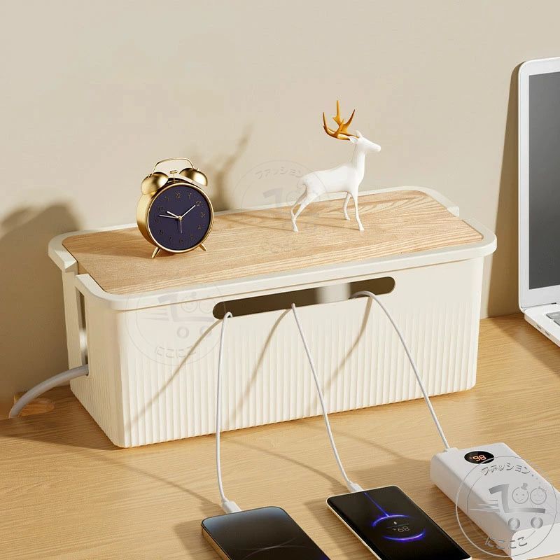 デスク周り スッキリ コンセント ホームオフィス 竹製蓋 寮 電源タップ収納 安全 充電器 データケーブル 寝室 ケーブル整理 おしゃれ 静音 ケーブル収納ボックス ホワイト まとめる リビング 縦縞デザイン
