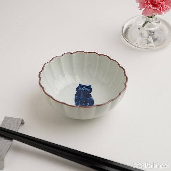 Rakuten - 波佐見焼　高山陶器　ねこ菊割　丸小付　（がまん）　