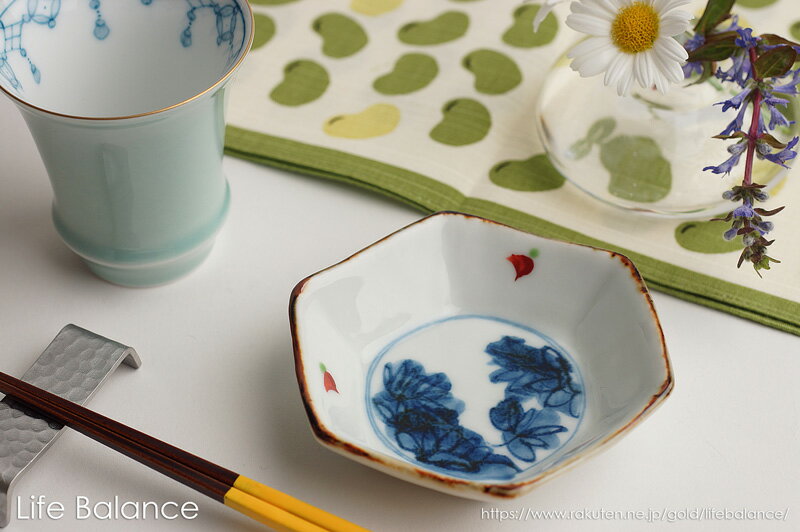 波佐見焼　敏彩窯　六角小付　染付見込草花紋