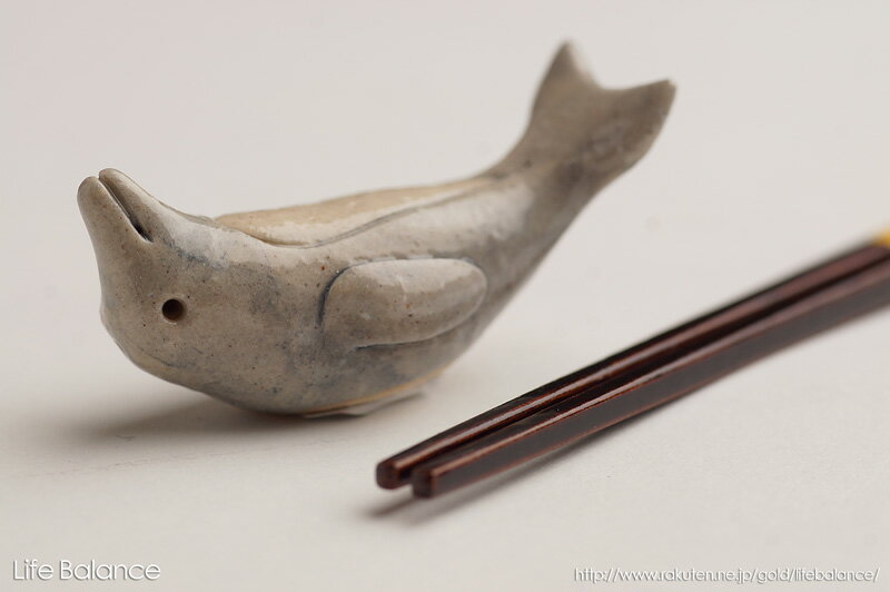 Rakuten - 箸置き　ソラマメ商会　豆屋　はしおき　海の生き物　イルカ　あおむけ　LK-009
