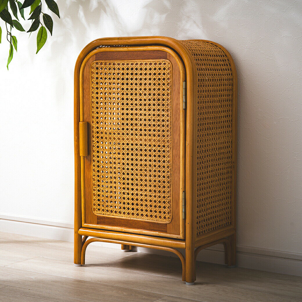 天然籐かごめ編みキャビネット 木製キャビネット収納 かごめ編み ベッドサイドテーブル ナイトテーブル..