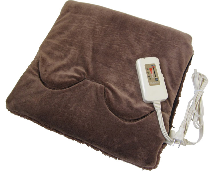 フットウォーマー 電気足温器 WFH-02B　ワタナベ工業 │冷え性 冷え対策 温活 節電 足入れクッション USB 足温器 フットクッション フットヒーター ホットクッション ヒータークッション あんか 防寒 冷え症 足元 寒さ対策