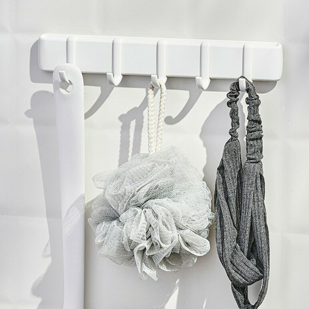 【マラソン限定 クーポン発行中】マグネットフック 5連フック ホワイト 浴室 小物収納 壁掛けフック ス..