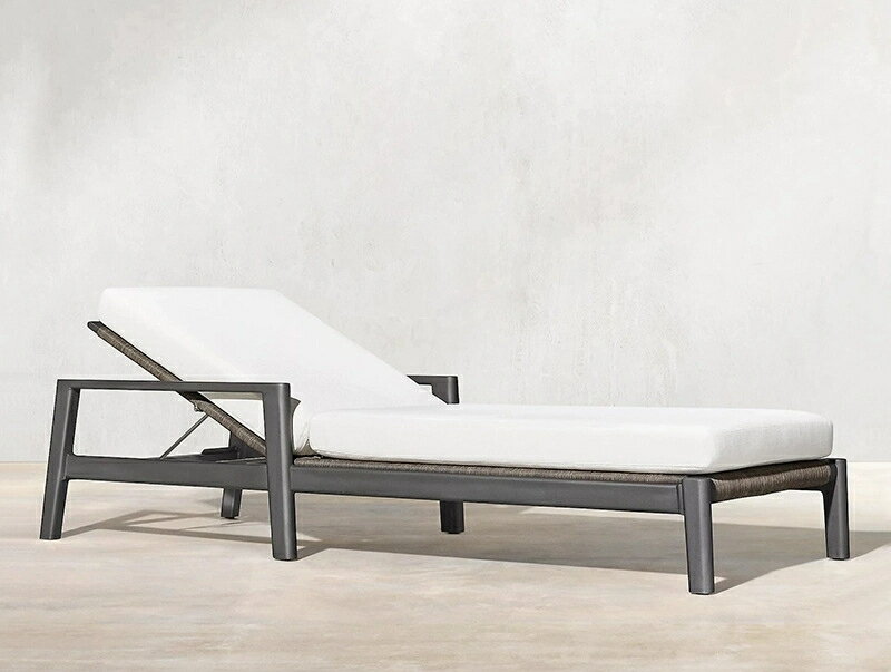 アウトドアヴィラリクライニングチェア庭園ガーデン防水日焼け防止メタルリクライニングチェアホテル民宿バルコニーソファーベッドセットです