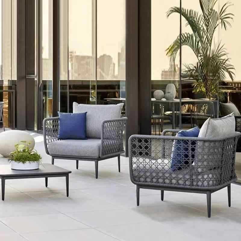 屋外籐編みのソファホテルのヴィラ庭籐編みのソファ一人用の屋外ガーデン屋外籐編みの家具セットです