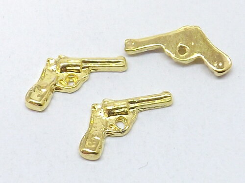 商品詳細 ネイル　レジン　封入パーツ　ピストル　3個　n-5013 サイズ サイズ・・・・約12.5×6.5mm カラー・・・ゴールド ご注意 製品の性質上、小さな穴カケやバリ、色ムラ等がみられることがございます。。 パソコンやモニターの環境の違いによって色目や雰囲気に多少の違いがでる場合がございます。何卒ご了承下さいませ。 出来る限り実際の商品に近いものを掲載しております。