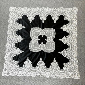 ヴィヴィアン レーステーブルクロス(85x85) 12125TC【送料無料】