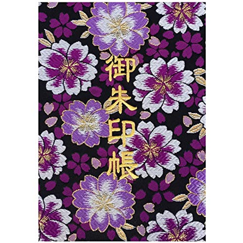 金色刺繍文字／生成り本文/-/-・Color:金色刺繍文字／生成り本文・高価な西陣織の金襴生地で装丁した全48ページ、蛇腹式の特大判サイズ御朱印帳です。・表紙の「御朱印帳」文字は刺繍で仕上げていますので、文字に立体感があります。・本文（ご朱印ページ）は、当店が御朱印帳専用に抄いたオリジナルで、厚みがあり墨書きに最適で裏写りの少ない特選奉書紙です。・手漉きの和紙でお包みしています。・サイズ：約13cm×19cm×1.8cm／ご朱印スペース：全48ページ（表紙の裏の貼り付けたページを含みます。）●表紙は通常の約1.5倍厚みのある芯材を使用し、高価な西陣織の金襴生地で装丁しています。 ●表紙の生地は、1冊1冊柄の位置が違ってきます。（画像のものとは柄の取り位置が違います。） ●表紙には当店にて「御朱印帳」文字の刺繍入れを行い、職人が1冊1冊丁寧に手作業にて仕上げています。 ●ご朱印ページは裏写りがしにくい2枚張り合わせた袋綴じタイプで、当店専用に別抄きした書き易く裏移りがしにくい厚手の特選奉書紙です。 ●全48ページ（表紙の裏の貼り付けたページを含みます。） ●当店の御朱印帳は、表紙が安価なプリント生地ではなく、高価な織物生地(金襴）で装丁したこだわりの一品です。 ●世界遺産にも指定された手漉きの和紙でお包みしてます。 ※当店オリジナル別抄き特選奉書紙：当店が御朱印帳専用に抄いた「千糸繍院　御朱印帳」のみに使用される奉書紙（和紙）です。にじみ難さ・乾きやすさ・厚み・密度（裏移り難さ）等すべての拘りを当店専用で抄くことにより出来上がった最高の本文紙です。