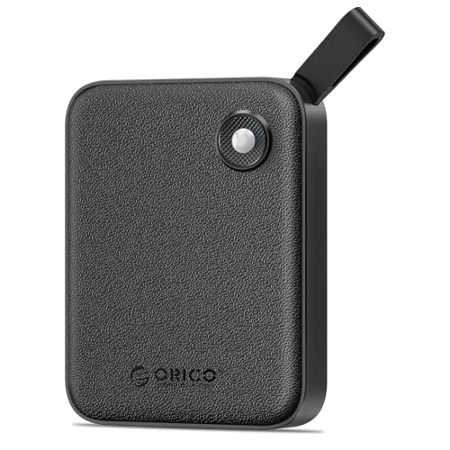 B5PLUS-VB-/480GB/B5PLUS-VB・Size:480GBStyle:B5PLUS-VB・パッケージ個数:1・大容量でストレージ拡張：メモリ不足の心配なく、簡単にデバイスのストレージを追加できます。写真や動画編集に最適な1TB容量を提供し、容量不足を解消します・高速データ転送：最大転送速度は460MB/sで、5GBの2K画質ゲーム動画も残容量が70%以上の場合、1分以内に転送完了します。写真やビデオの共有が高速化され、待機時間が短縮され、より快適に作業ができます・コンパクトで超軽量なデザイン：わずか40g、サイズは6.2×6.9×1.3cmと非常に軽量でコンパクト。ポケットに収まるコンパクトサイズ、ゴムストラップ付きで紛失しにくいし、持ち運びに便利です。外出先でも手軽に使用できます・2 in 1 USB-C & USB-Aケーブル：USB-CおよびUSB-A両対応のケーブル付きで、さまざまなデバイスに簡単に接続できます。ノートPCやスマートフォン、タブレットに対応し、互換性が広がります・プラグアンドプレイ対応：追加のドライバインストール不要で