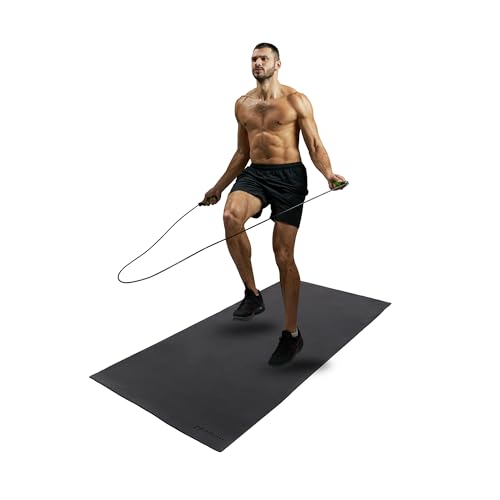 ブラック/120×60cm/-・騒音吸収と床保護: この縄跳びマットは高品質の素材を採用し、効果的に騒音を吸収します。また、床から傷や汚れを防ぐ機能もあります。安心して使用できます。・耐裂性と長寿命: 当製品は、高強度の素材と先進の製造技術によって作られ、裂けにくく耐久性があります。長い期間安心してご使用いただけます。・防水・防汗・手軽なお手入れ: 防水および防汗機能があり、汗や水によるダメージを心配する必要がありません。また、掃除が非常に簡単で、水拭きだけで問題ありません。・両面滑り止め加工で安定性が高い: このマットの重さは1.15kgであり、両面に滑り止め加工が施されています。これにより、運動中の安定性が向上します。・コンパクトサイズで収納が簡単: このマットのサイズは120×60cm、厚さは5mmで、スペースを取らずに収納できます。使わないときは簡単に折りたたむことができ、持ち運びも便利です。
