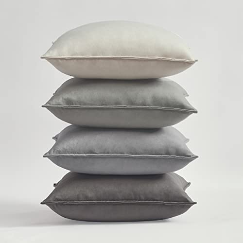 おしゃれグレー/45 cm x 45 cm/GMKD148Grey1818-4・Size:45 cm x 45 cmColor:グレー・【素材】※ポリエステル 高級感が漂うベルベット地で、長くお使い頂けるしっかりとした素材、飽きのこないシンプルデザインとなっております。・【多様カラー】セット内の4枚カバーは、グラデーションでお部屋を爽やかに彩ります。組み合わせて色は調和し、別々に使われば異なる色が楽しめます。・【ファスナー】着脱簡単で、使い心地になるよう、側面にファスナーがついています。色は全体と同じことで全体の美しさを守れます。・【洗濯】洗浄が容易で、汚れに染みにくい、汚れられても簡単に拭きます。色褪せにくい、洗濯に耐えます。汚れたら洗濯機で洗っていただけます。・【商品情報】サイズ：45×45cm ※4枚セット 中綿は付いておりません、カバーのみです。：1cm前後の誤差が出る場合がございます。